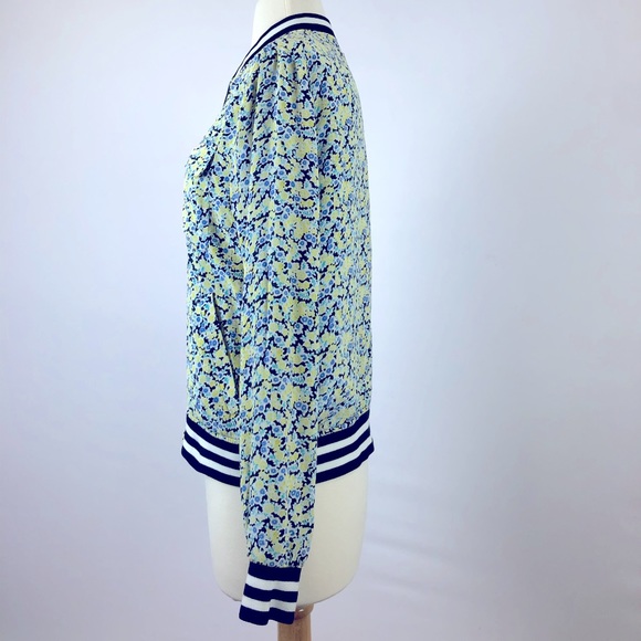 Equipment jacket - Picture 9 of 12